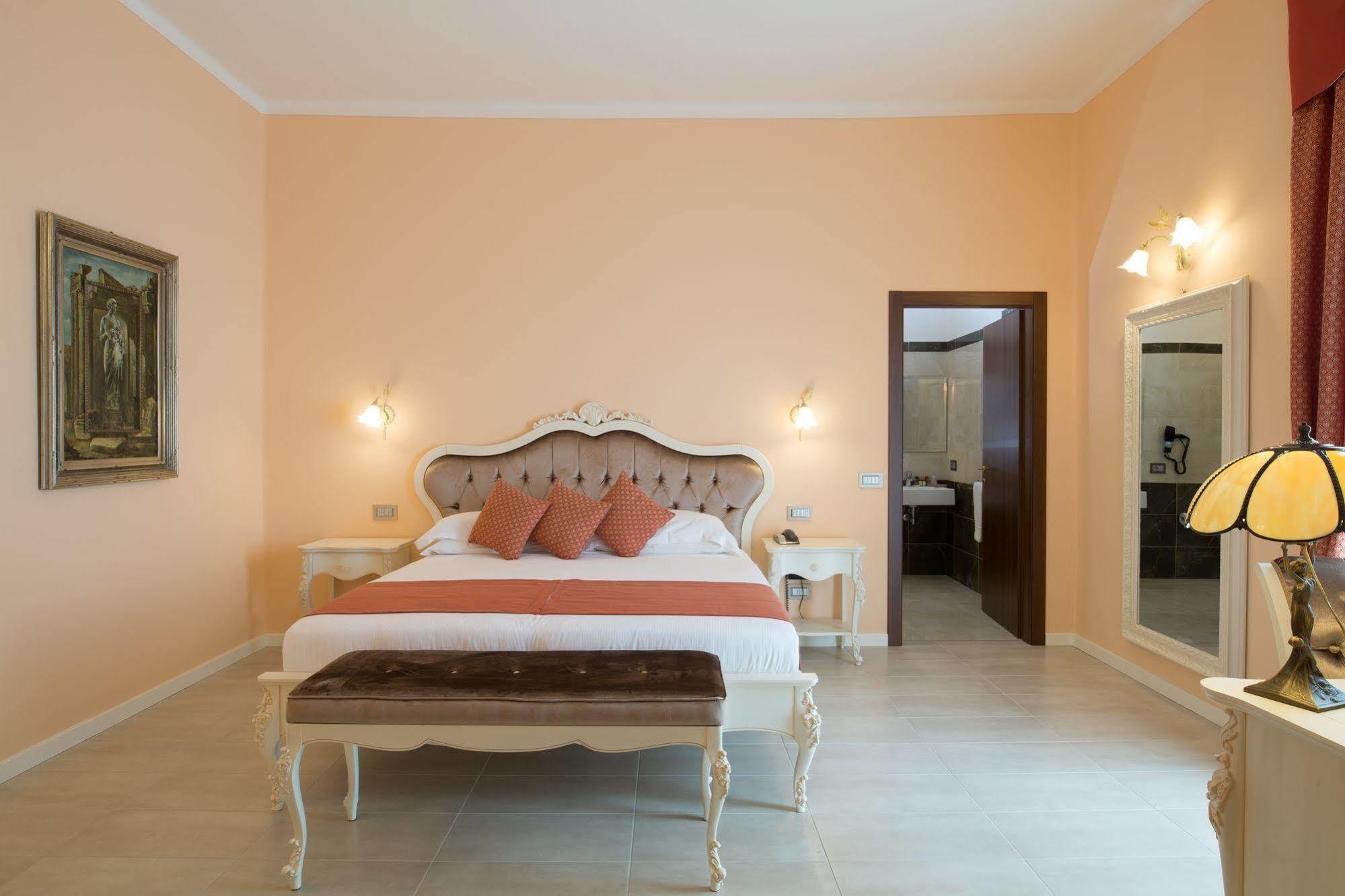 Mayer&splendid - Wellness E 4* Desenzano del Garda